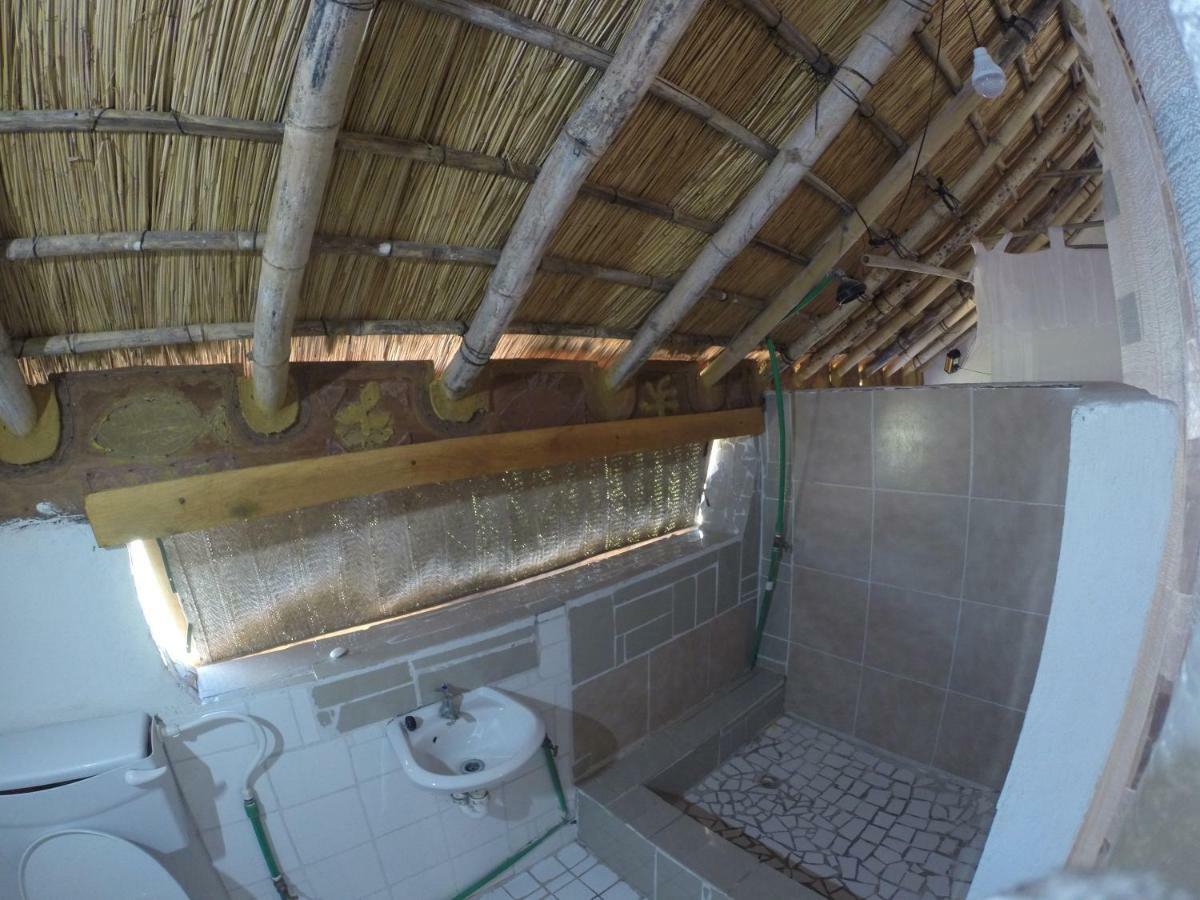 Mufasa Eco Lodge Monkey Bay Екстер'єр фото